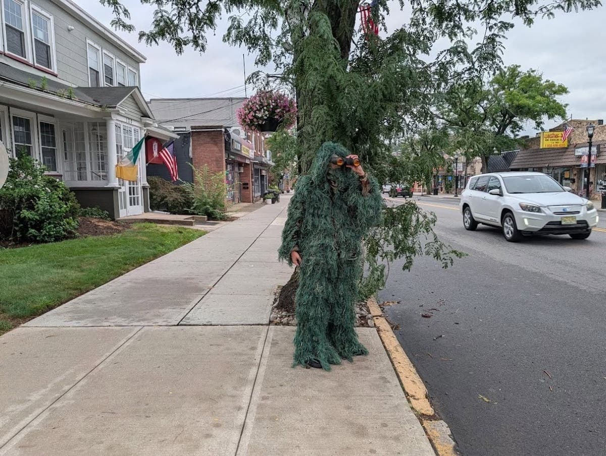 Shrub Is A Cop, Hell Sells, And A 66-Foot Tall Nutcracker: Weird News & Oddities