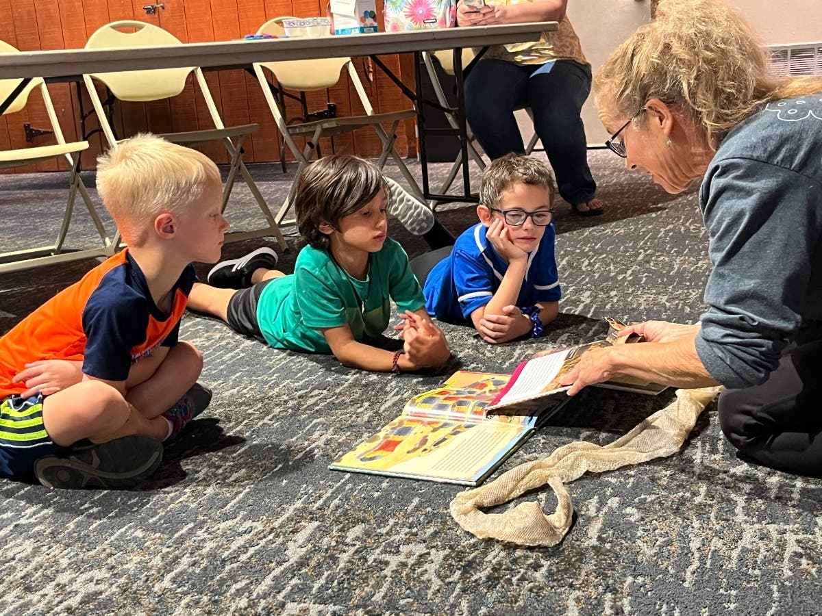 News small post card thumbnail