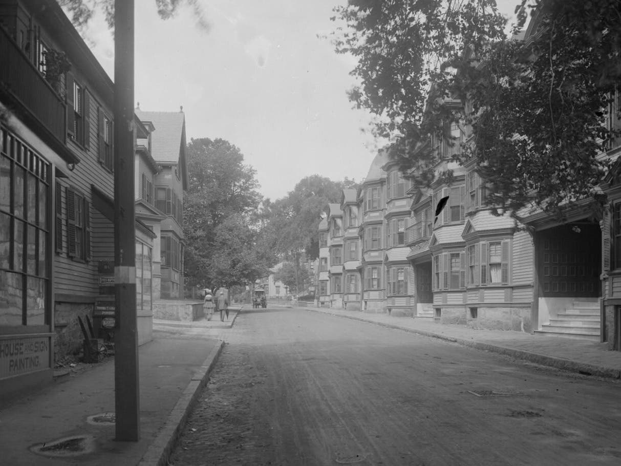 Walking Tour of Green Street