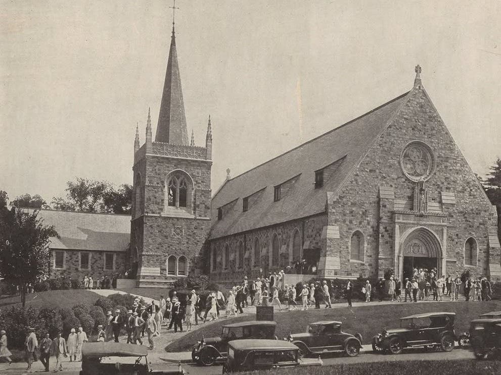 Walking Tour of Woodbourne