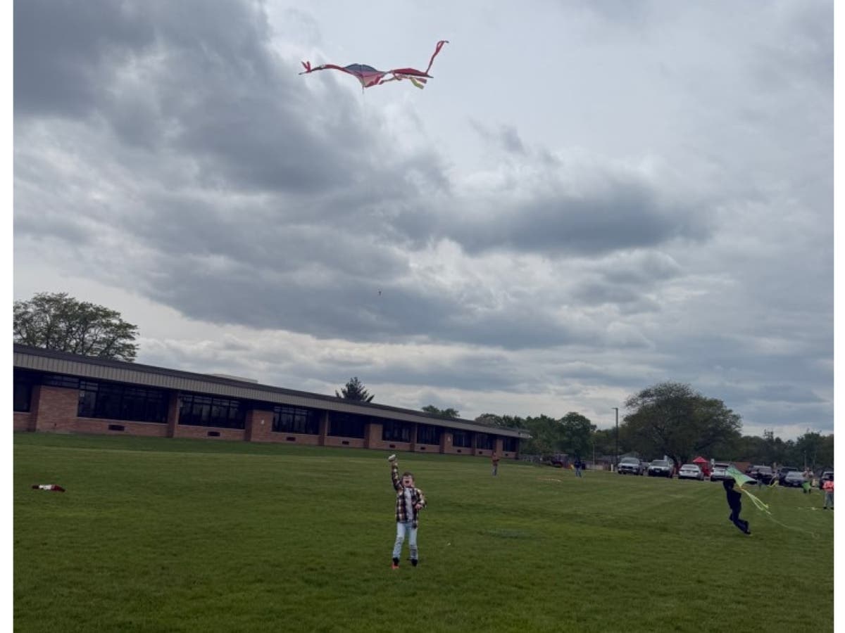 Students at Serena Hill Elementary School had a hands-on experience designing and building their own kites.
