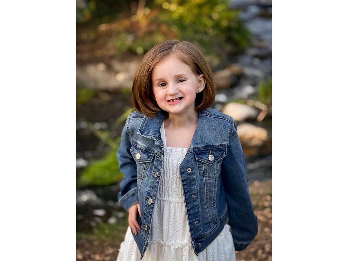 Isla Dorsey, 7, is holding a lemonade stand to support Project Fire Buddies, a nonprofit that lifted her spirits during her cancer battle.
