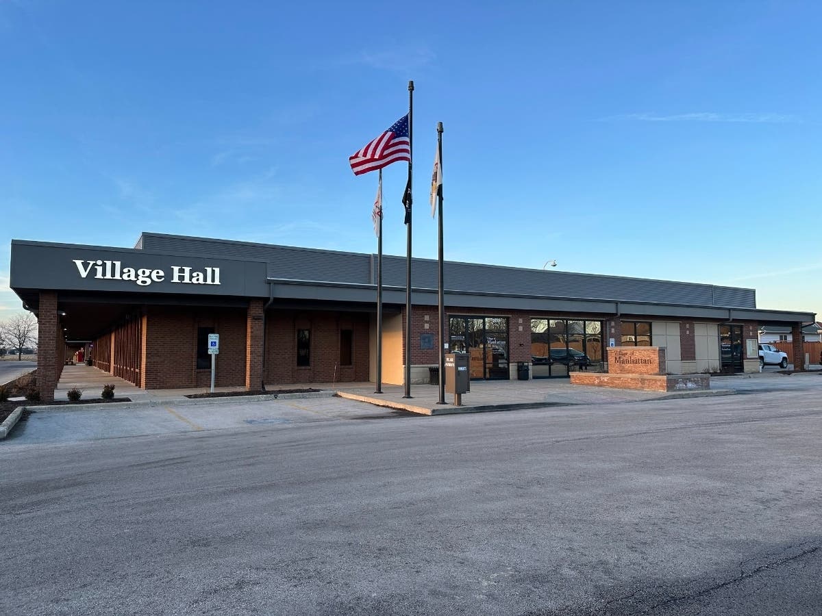Petitions for candidacy for Village of Manhattan trustee in the April 6, 2027 Consolidated Election will be available beginning Tuesday, Aug. 25. 
