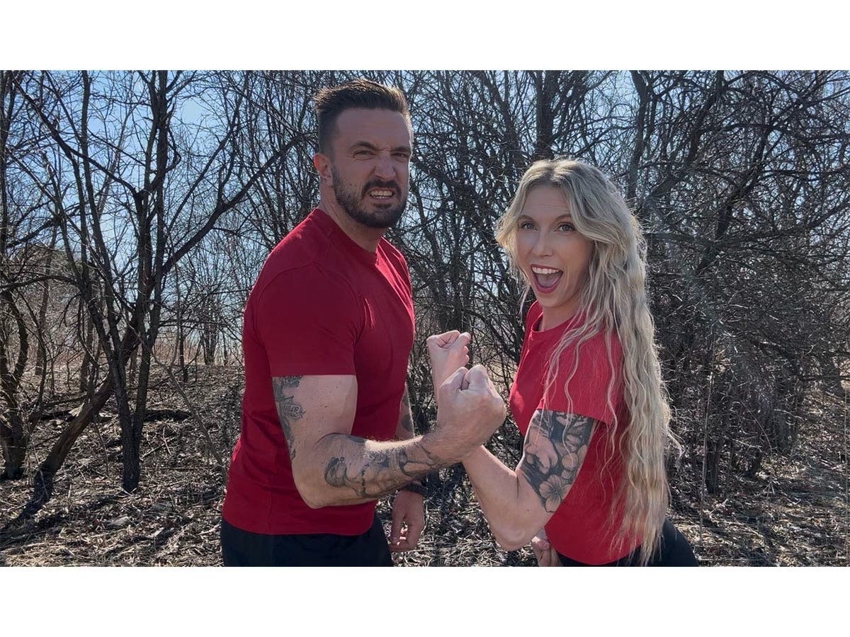 Inspired By Their Mother And 'All-Time Hero,' Tinley Park Woman & Brother Take On 'The Amazing Race' 