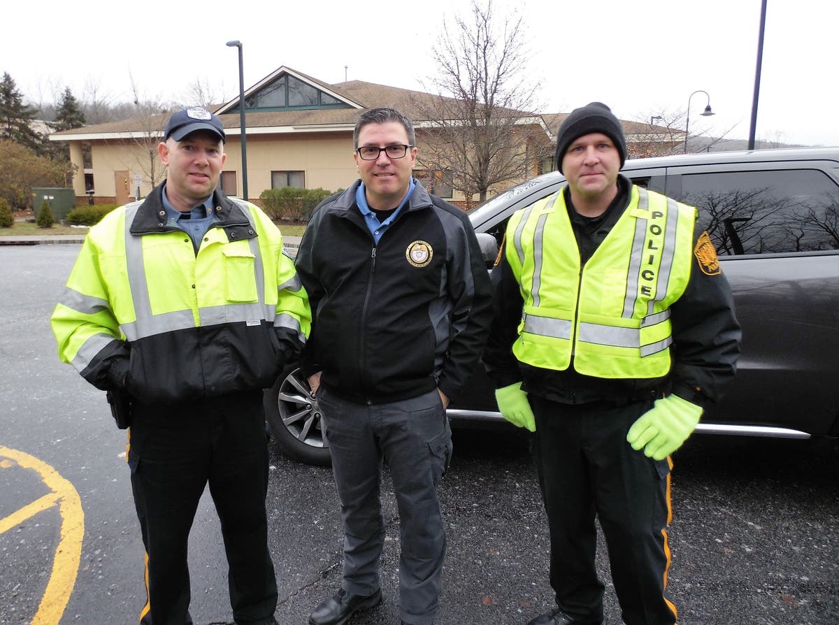 https://patch.com/img/cdn20/users/84799/20181218/031809/styles/raw/public/processed_images/patrolman_rich_then_andover_police_chief_mike_richards_newton_police_and_chief_stephen_gordon_ogdensburg_police-1545164270-8493.jpg