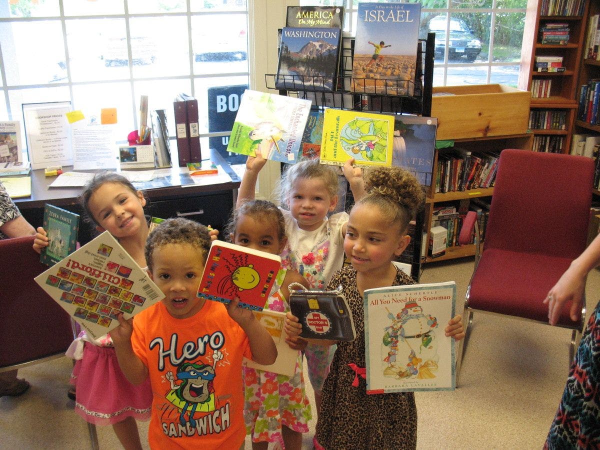 News small post card thumbnail