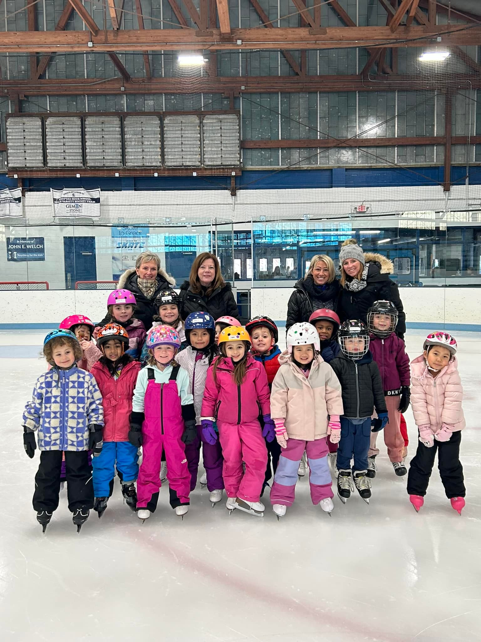 Medford Figure Skating & Learn to Skate USFS Programs - Girls & Boys Ages 4-18 Begin October 10th