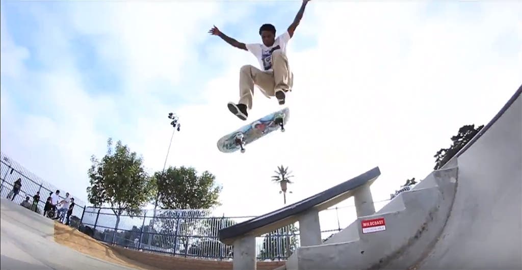 Pros Rip'n Imperial Beach Skatepark 