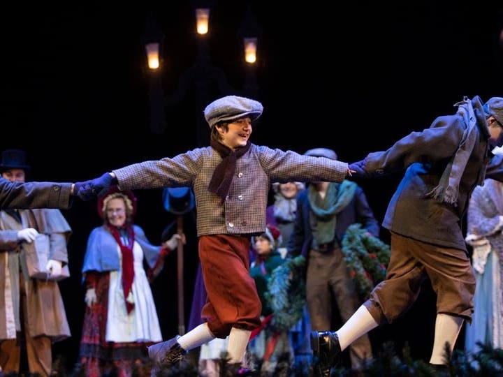 Dickens’ treasured tale of Ebenezer Scrooge is brought to life by a high-spirited cast of 50 local actors and children.