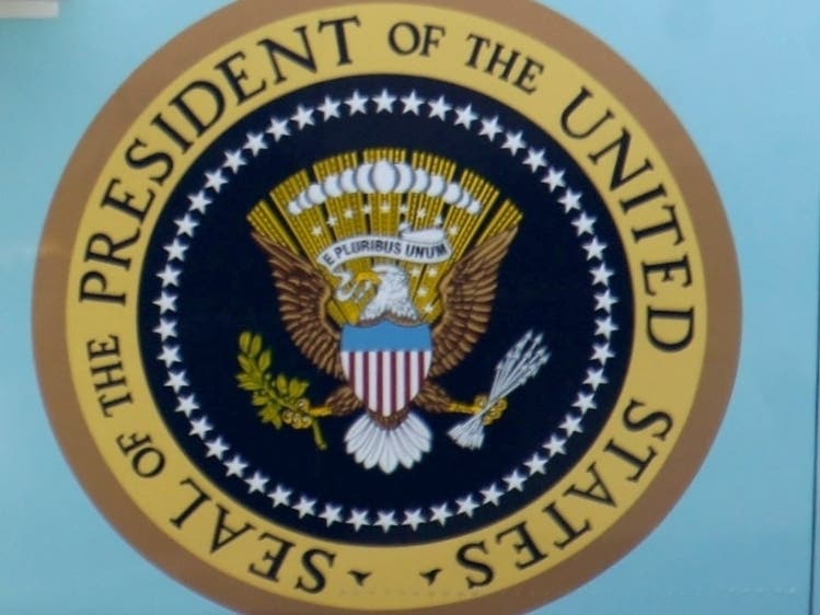 Sikorsky will build six presidential helicopters under a U.S. Navy contract.