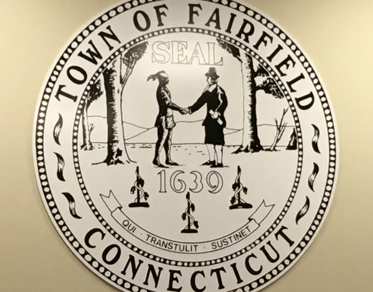 Fairfield's Republican and Democrat town meeting members have different ideas about who should oversee the contamination controversy.