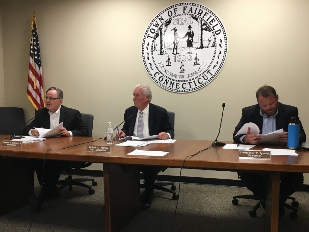 Selectman Ed Bateson speaks at a Board of Selectmen meeting Monday.