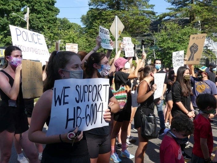 Protesters demonstrate Monday in Fairfield.