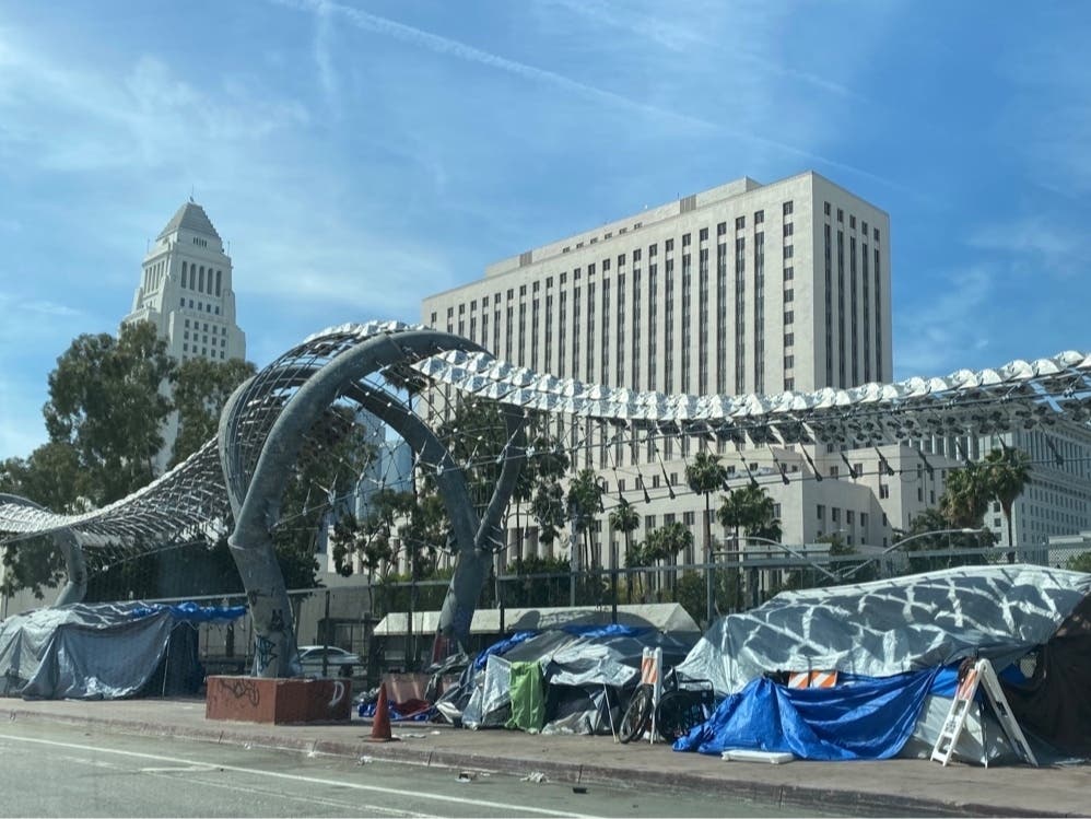 Unhoused Man Shot And Killed Outside La City Hall Police Los Angeles