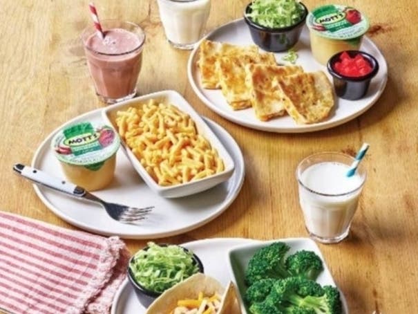 Kids eat free at Applebee's on Memorial Day.