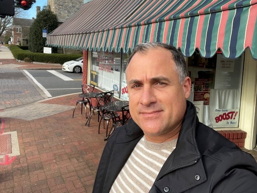 Sam Lepore is offering to pay for meals purchased at Ralph's Market amid the coronavirus pandemic.