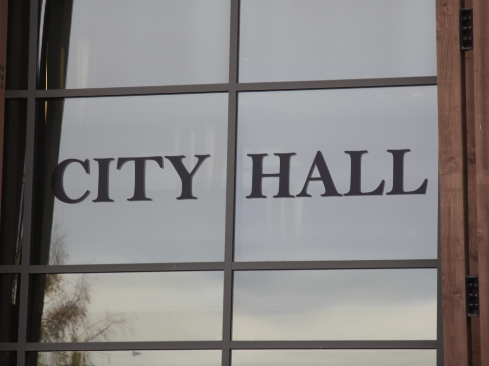 The nomination deadline has been extended to 5 p.m. Wednesday for non-incumbents. 