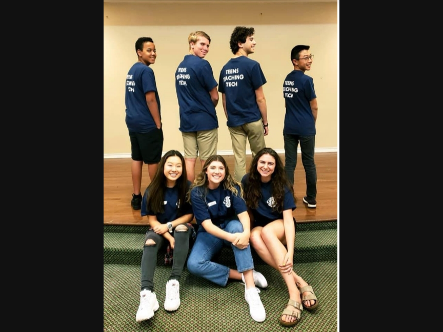 The Heart of Temecula Leo Club teens are at your service.