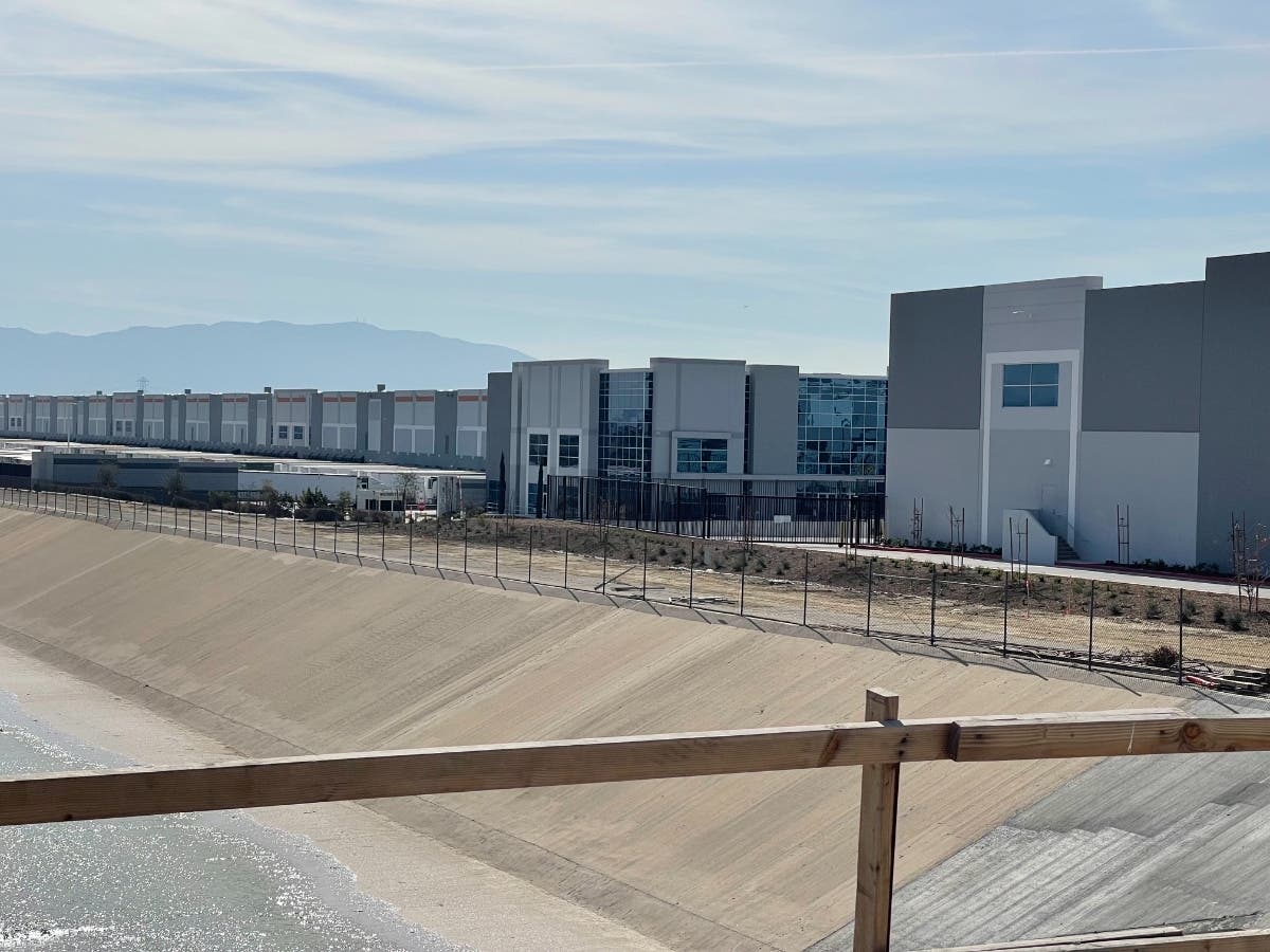 Between February 2026 and March 2026 in the Inland Empire, trade, transportation, and utilities lost the most jobs over the month, decreasing by 2,600. Most of those decreases were in  transportation and warehousing (down 2,200), according to the state.